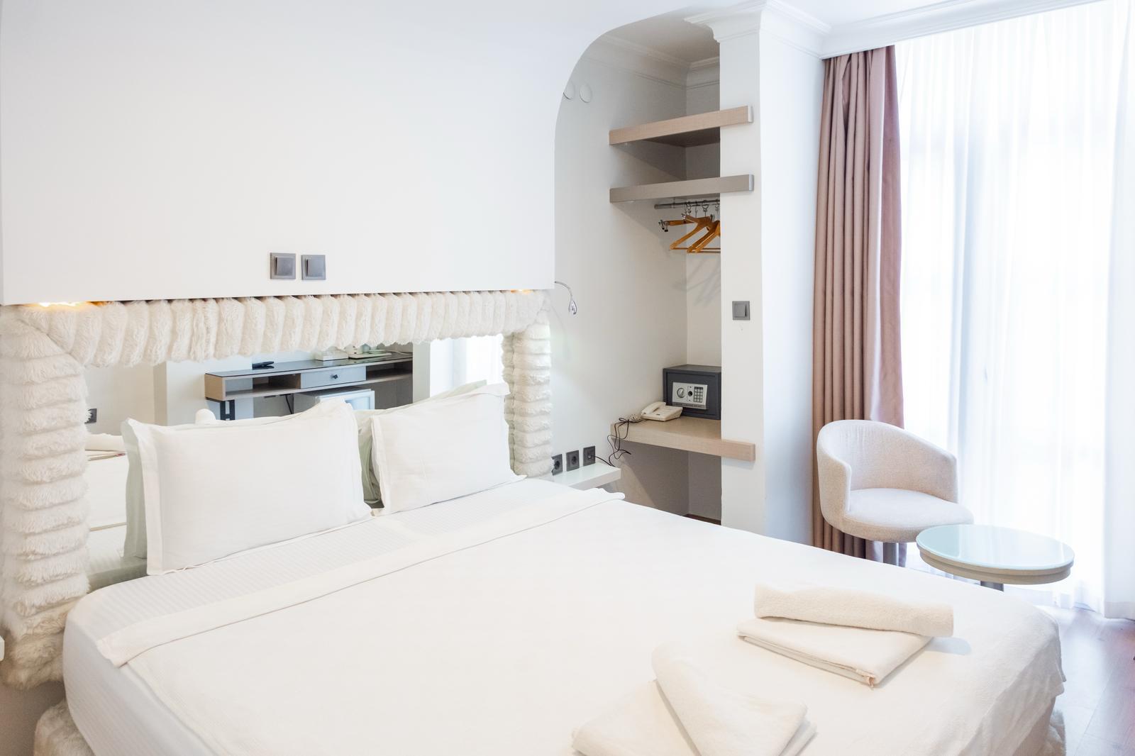 Nfk The House Hotel image 1