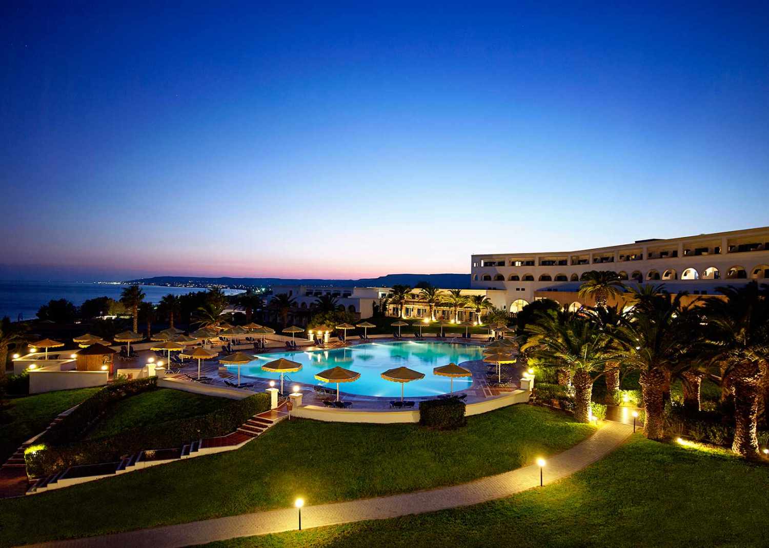 Mitsis Norida image 2