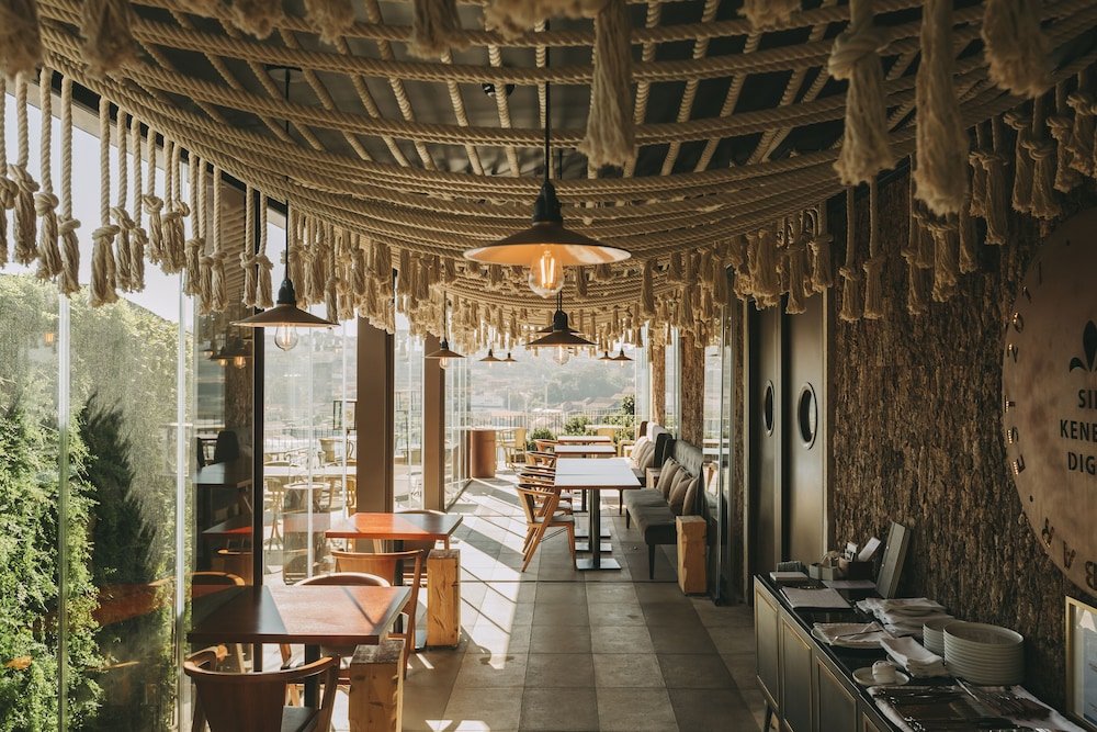 Torel Avantgarde image 3