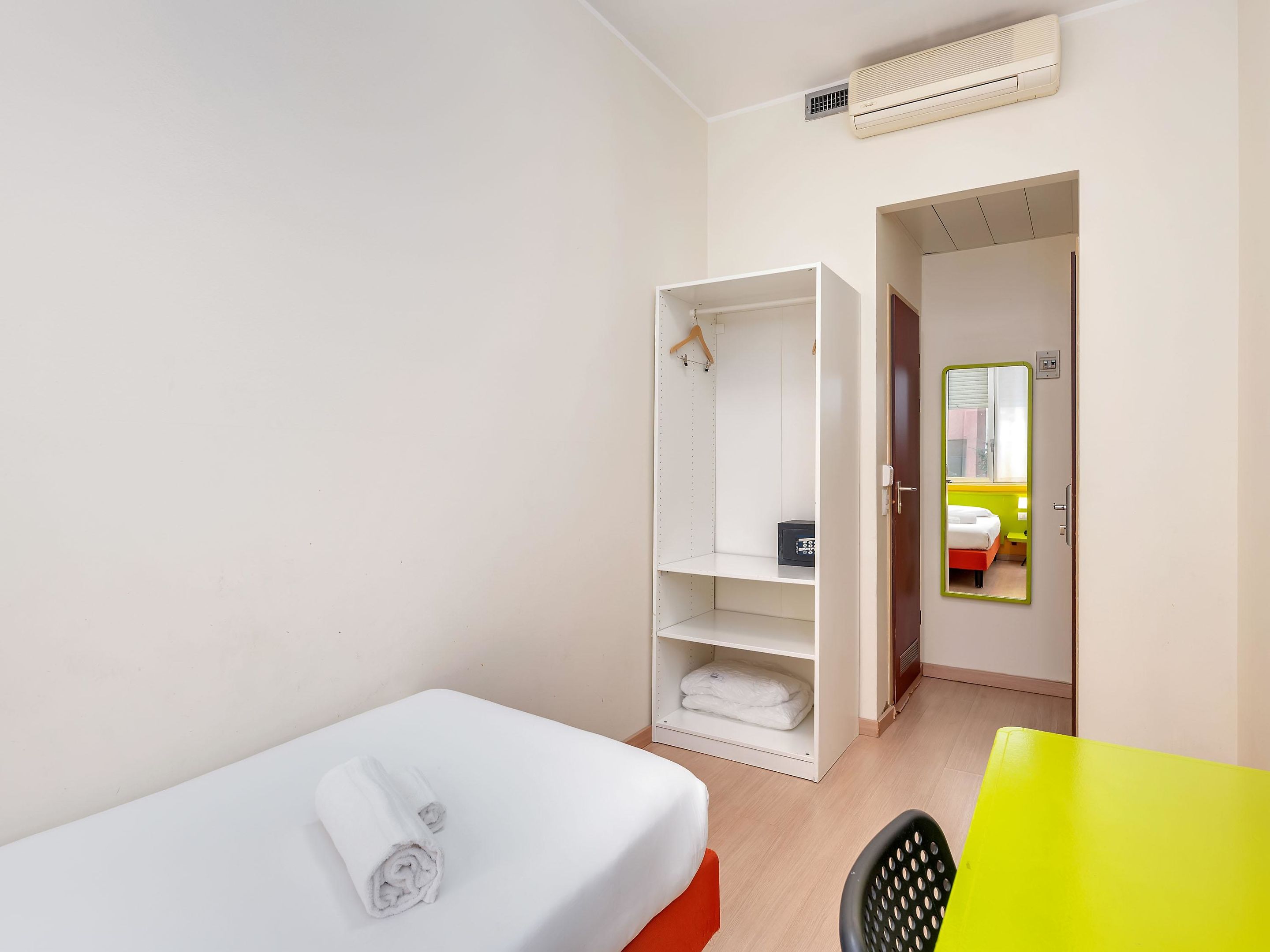 B&B HOTEL Milano Ornato foto 108