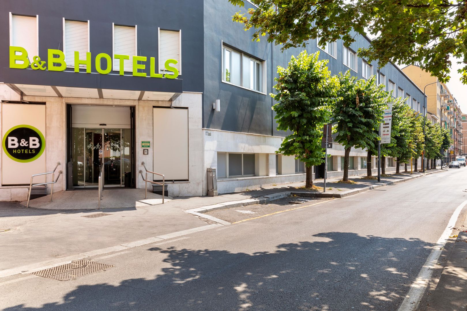 Hotel image 1