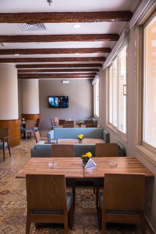 The Grand Plaza Hotel image 2