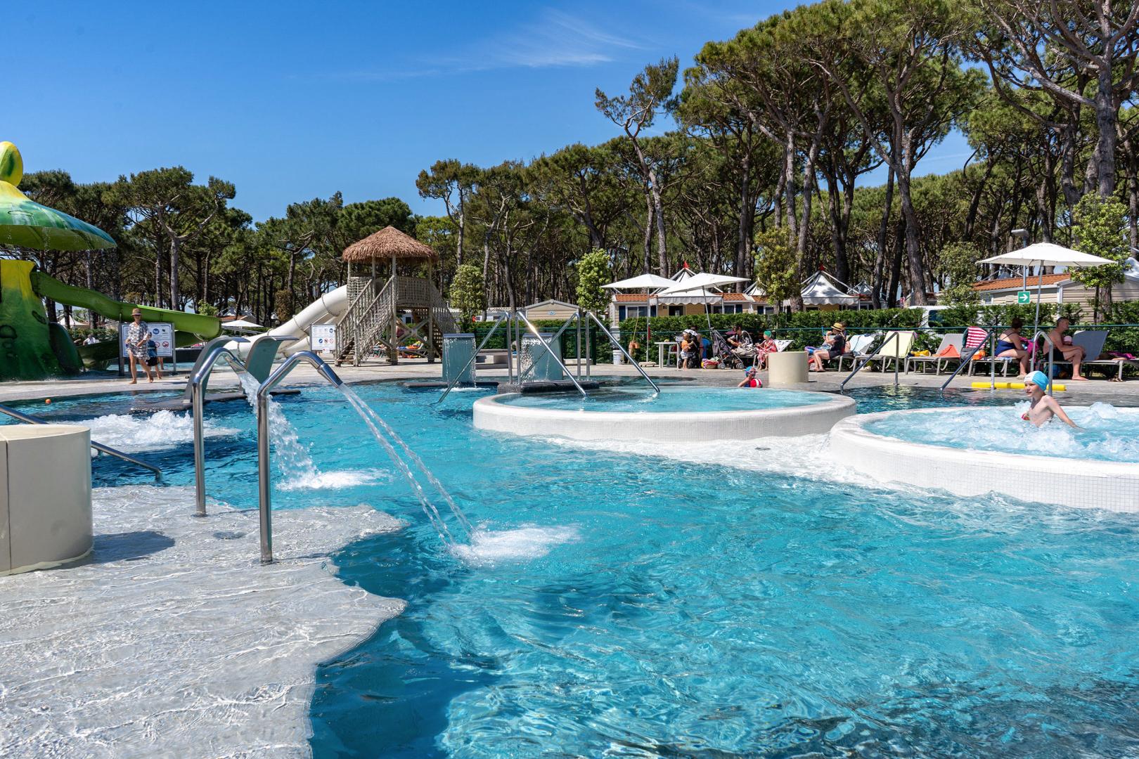 Baia Holiday Cavallino image 0