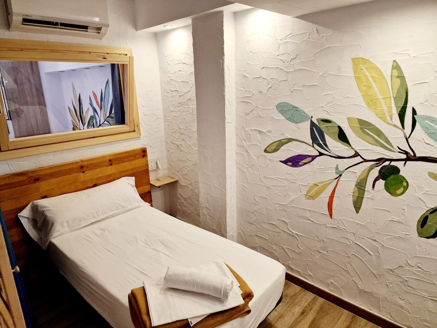 Kamer met twee aparte bedden — Singular Hostel By Eurotels