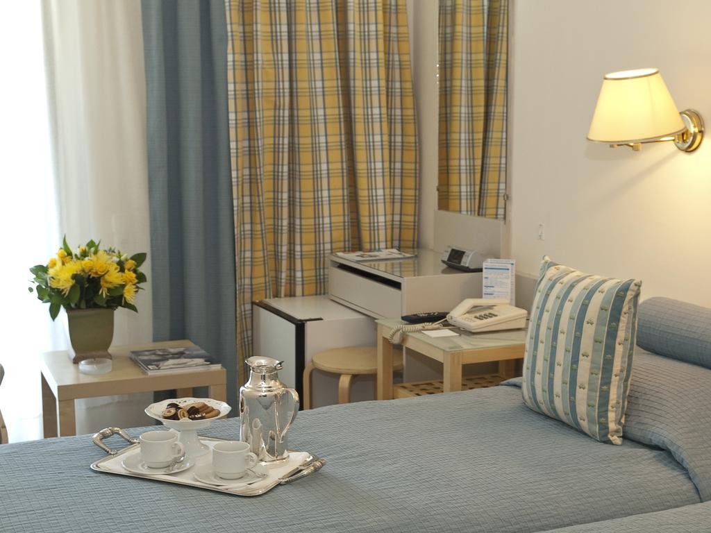 The Park Hotel Piraeus foto 10