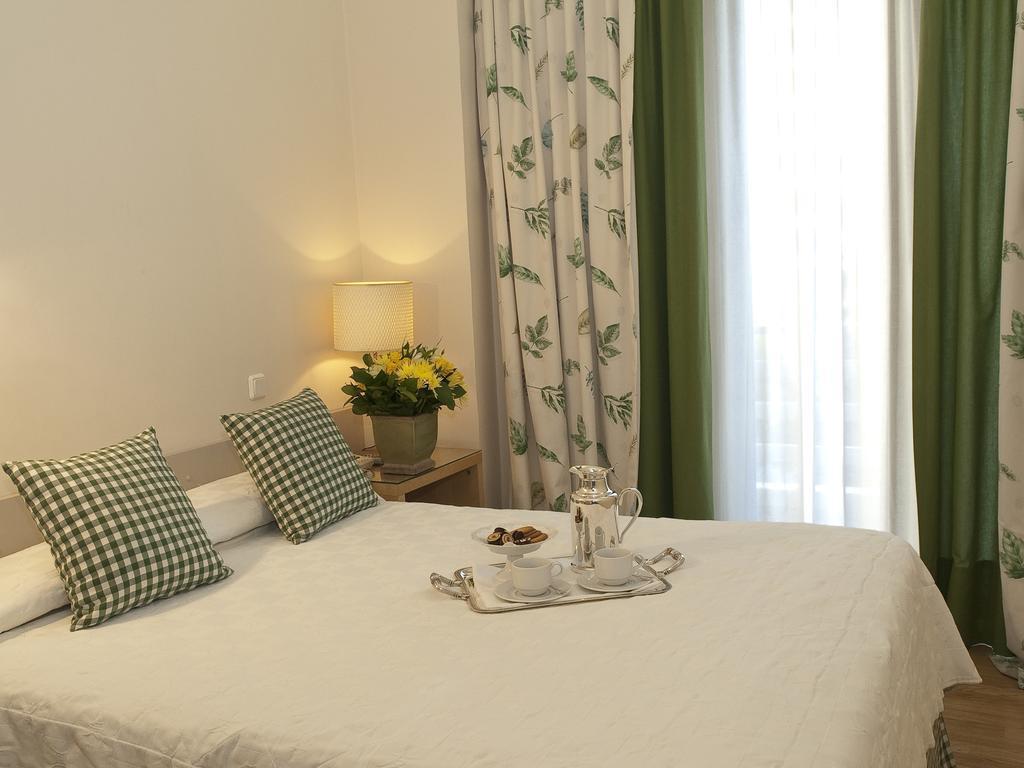 The Park Hotel Piraeus foto 8