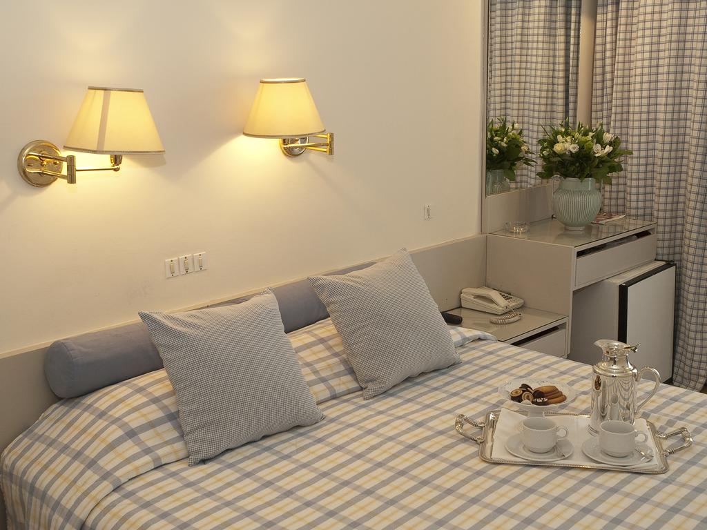 The Park Hotel Piraeus foto 7