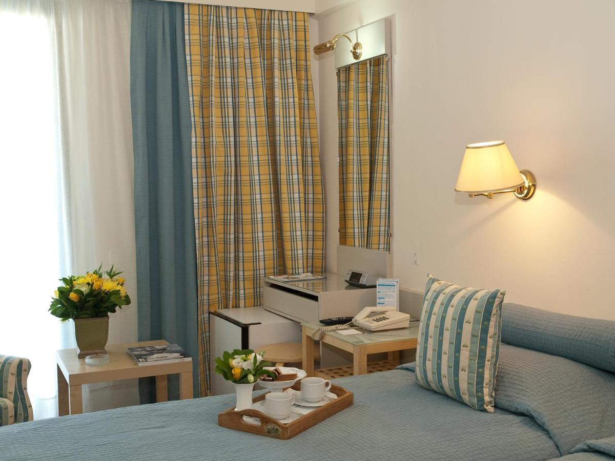 The Park Hotel Piraeus foto 4
