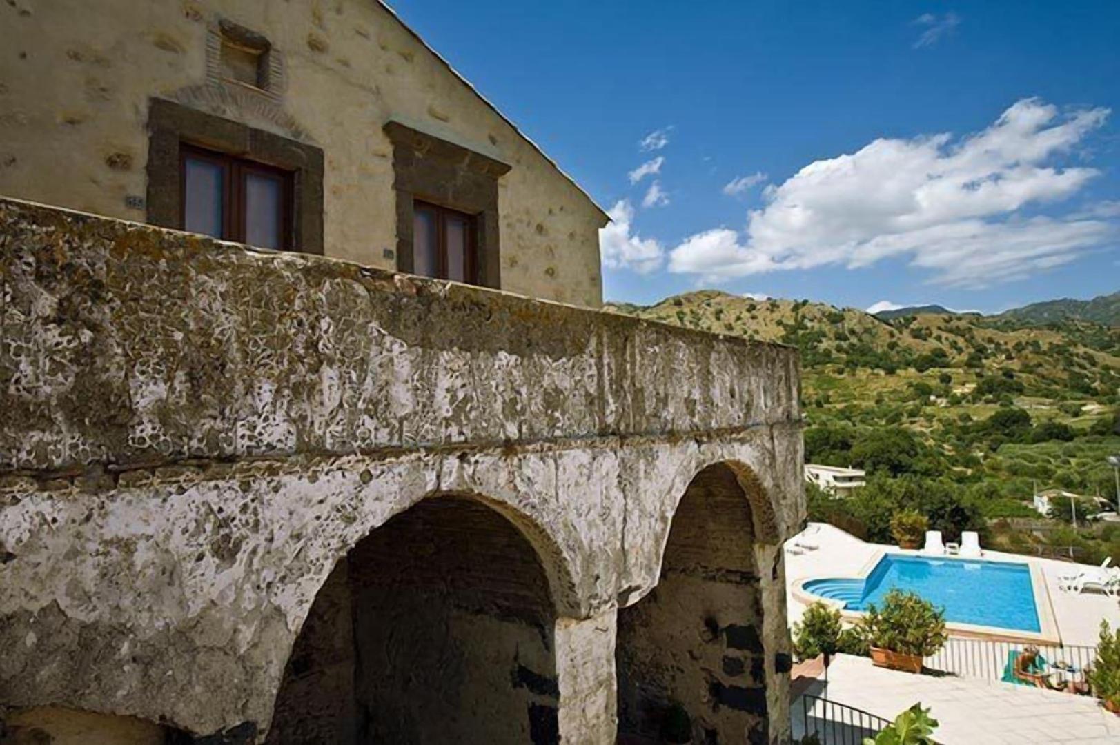Gole Alcantara Botanical & Geological Park Argoturismo Il Borgo foto 30