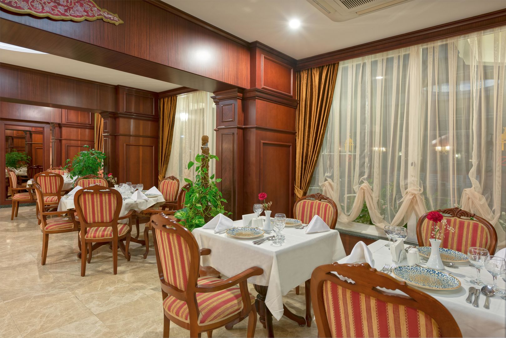 Antique Roman Palace Museum Hotel image 3