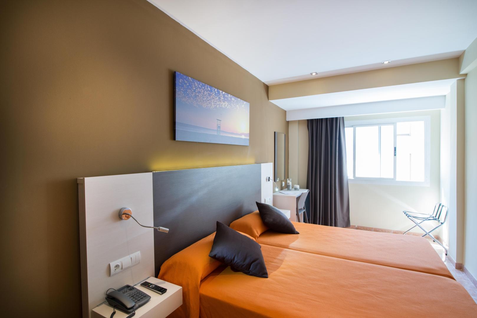 Hotel Abelux image 1