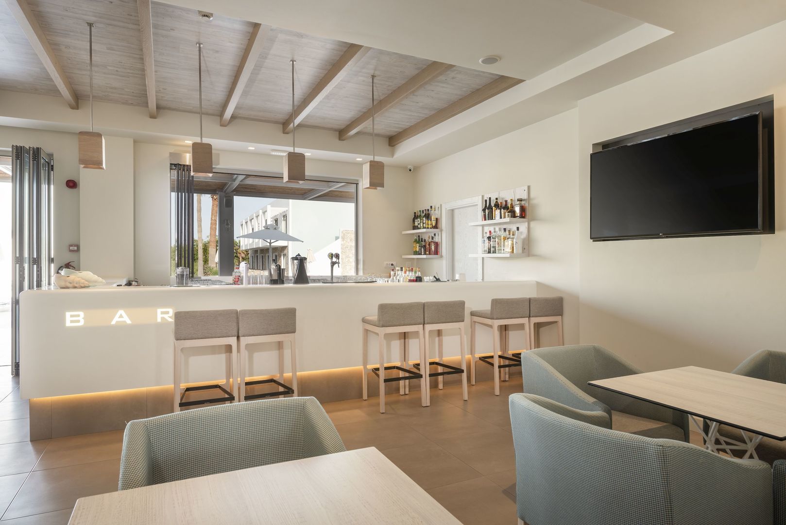 Apollon Windmill Hotel image 2