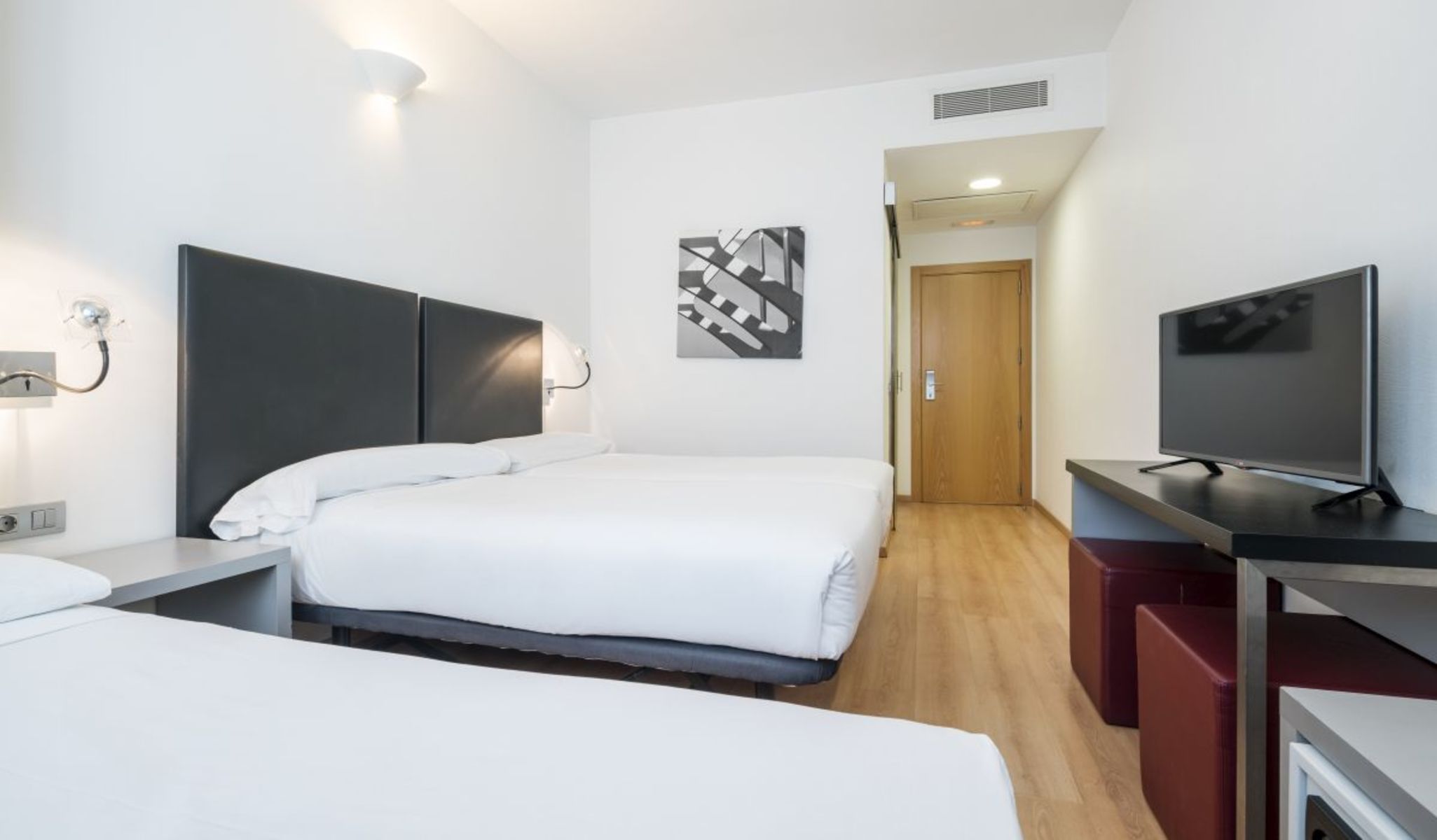Hotel ILUNION Aqua 3 foto 9