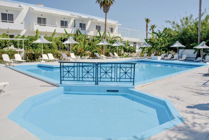 Costa Angela Seaside Resort in Lambi - foto 3