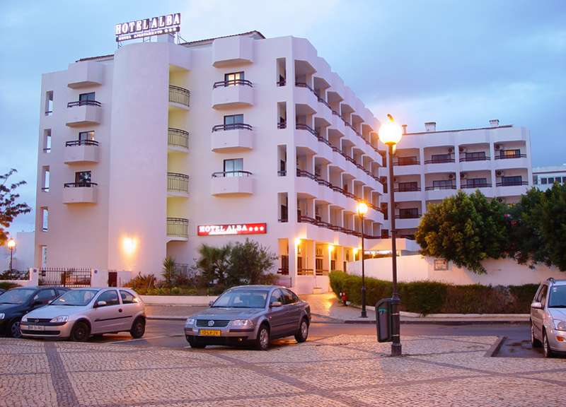 Hotel Alba.