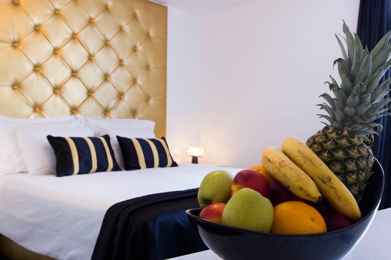 B Gold Luxury Rooms foto 8