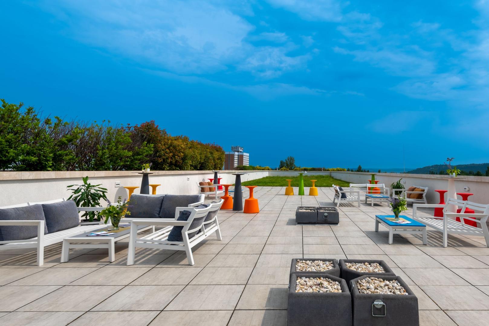 Akadémia Hotel image 3