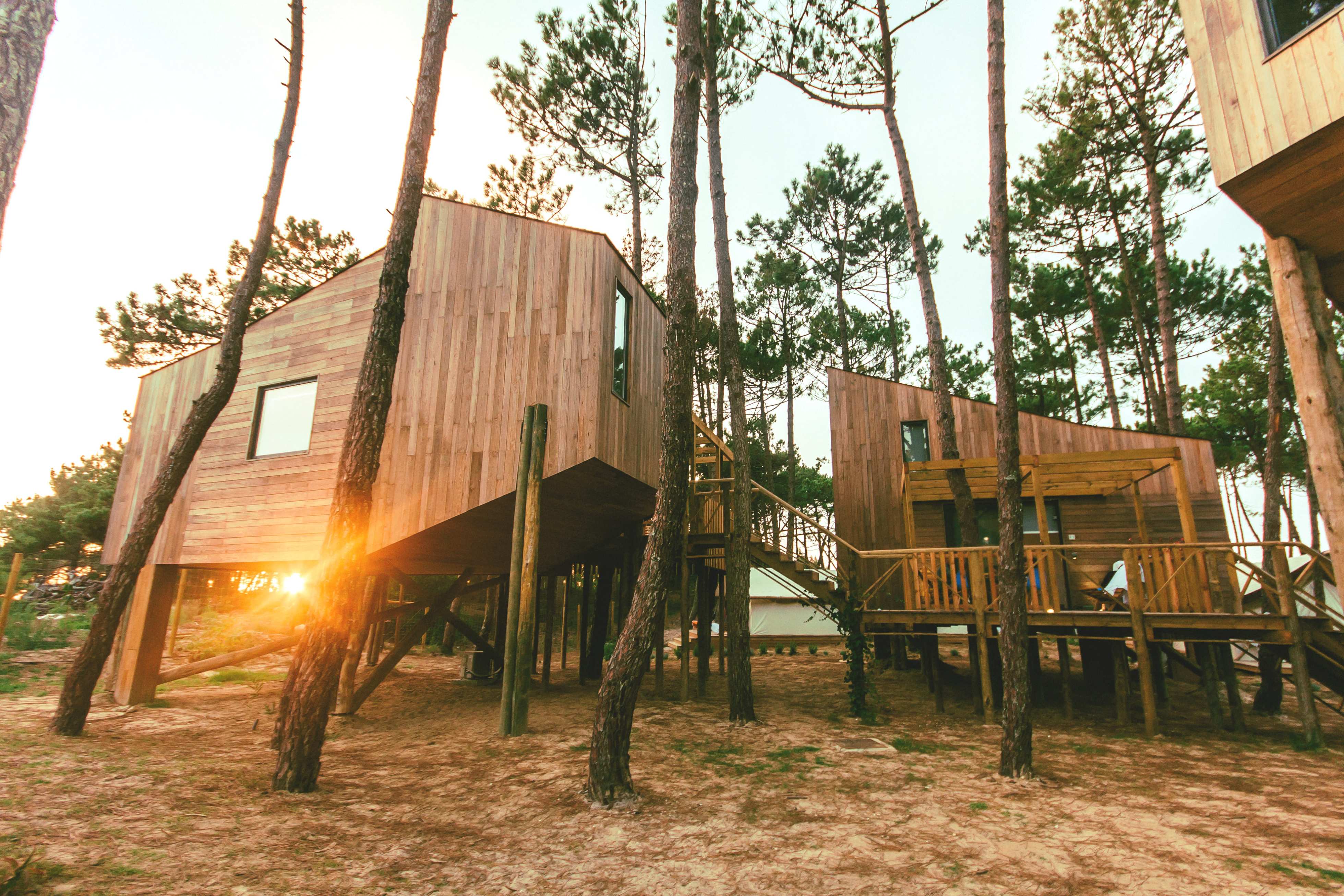 Bukubaki Eco Surf Resort image 0