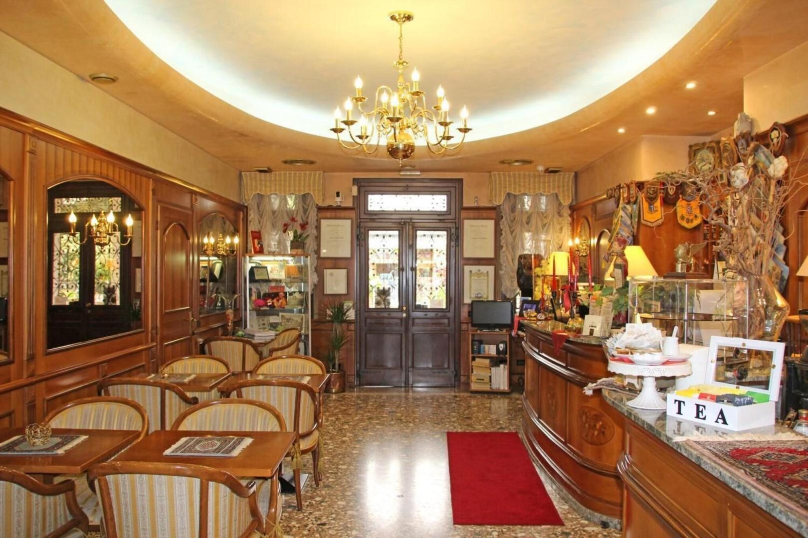 Villa Leon d'Oro image 3