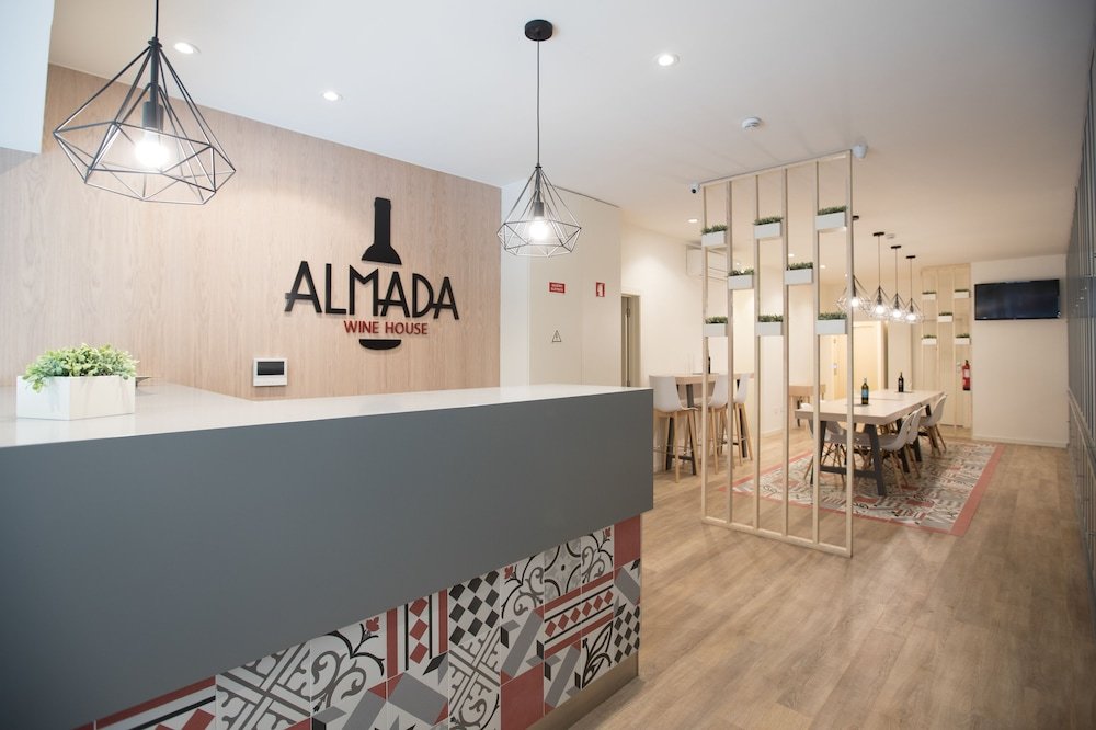 Almada Wine House foto 12