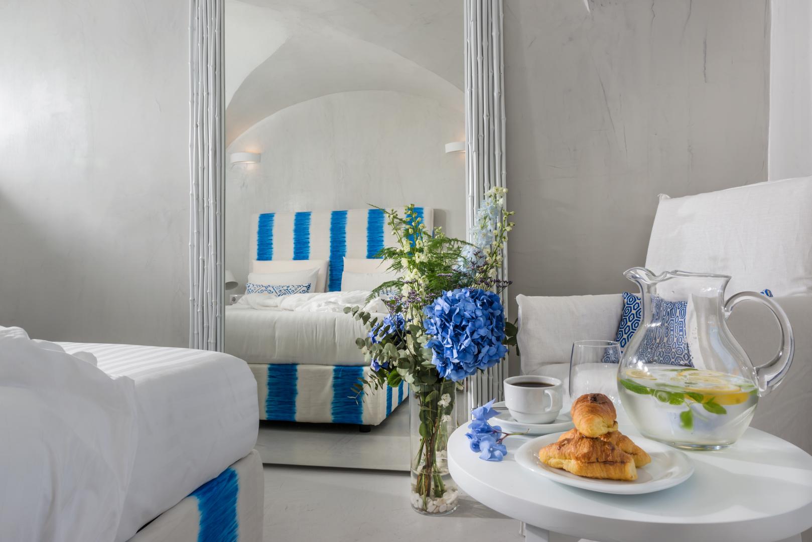 Mythical Blue Luxury Suites foto 7