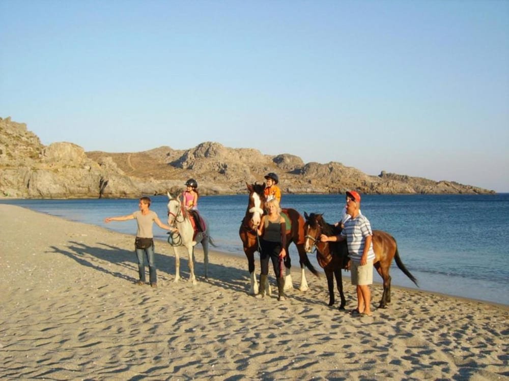 Alianthos Beach foto 27