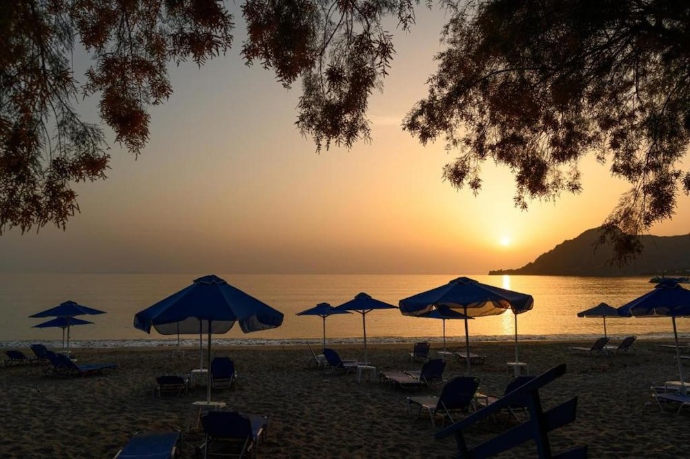 Alianthos Beach foto 17