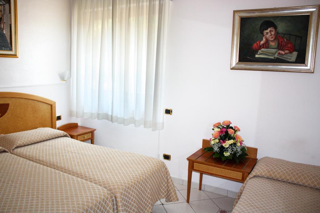 Hotel Savoia Sorrento image 1