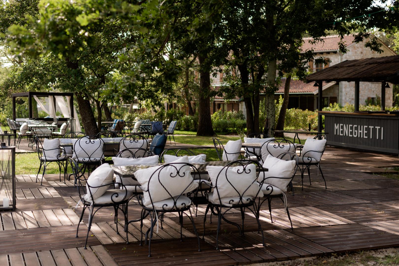 Meneghetti Wine Hotel & Winery image 3
