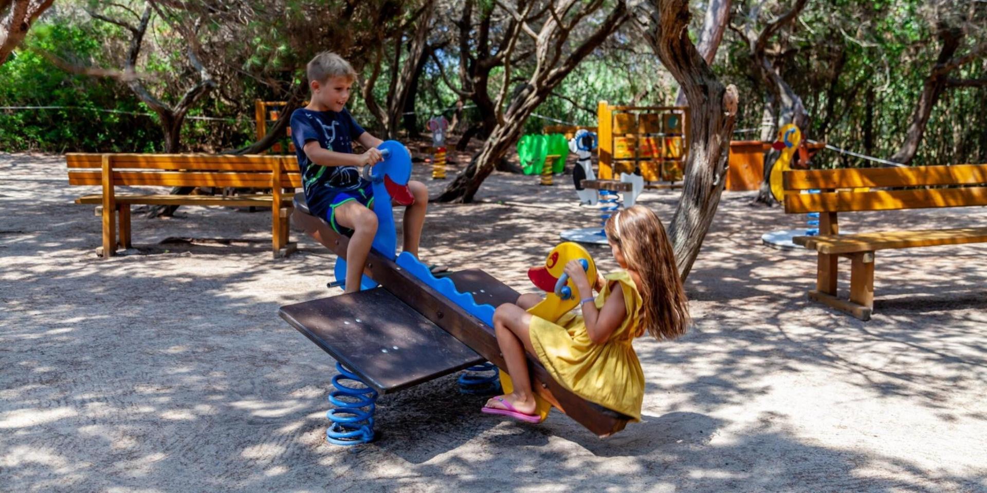 Restaurantterras buiten — Club Hotel Baiaverde & Club Residence Baiaverde