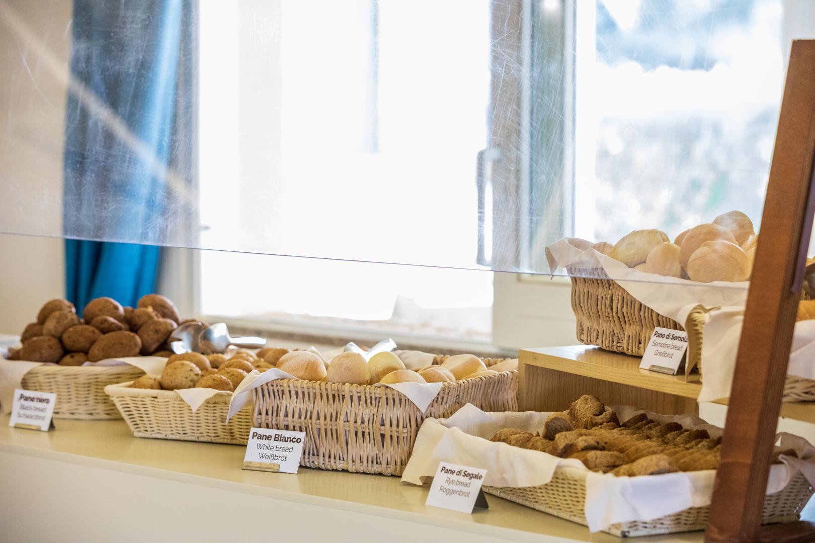 Ontbijtbuffet — Hotel Club Saraceno
