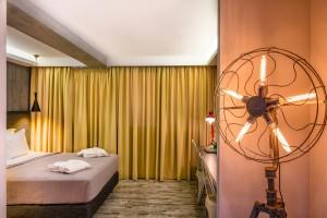 360 Degrees Pop Art Hotel in Athens - foto 5
