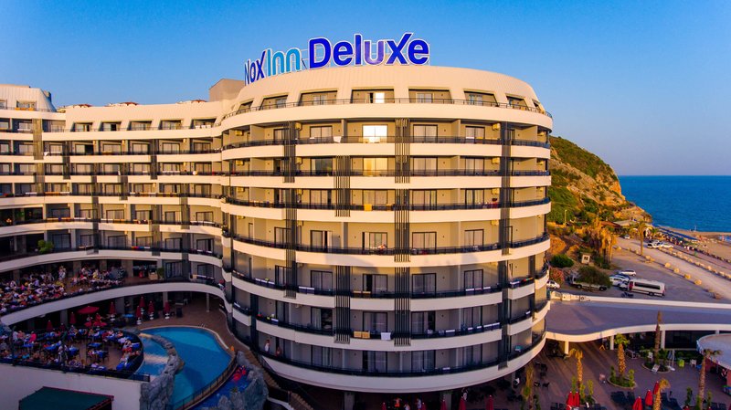 NoxInn Deluxe Hotel image 0