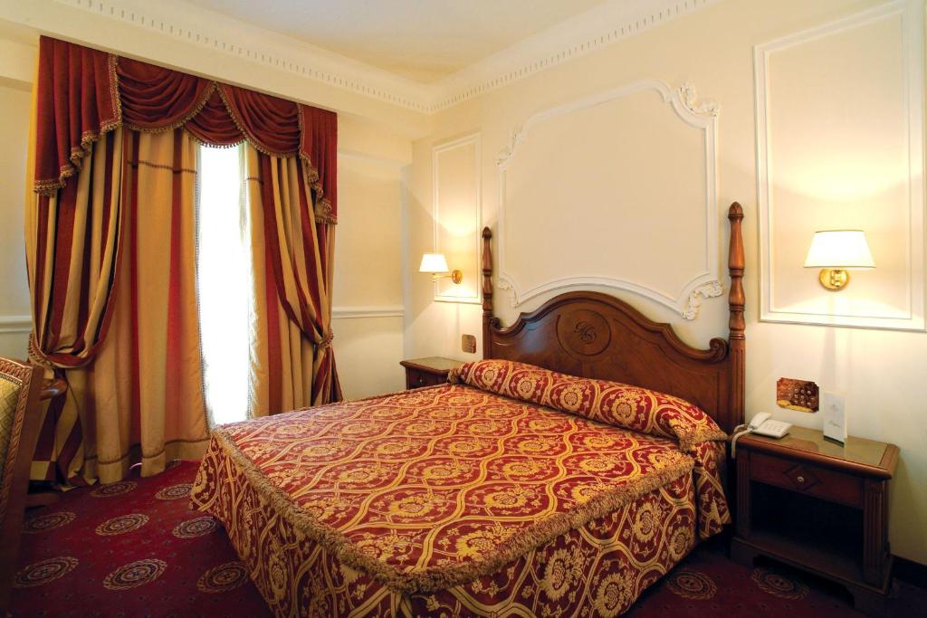 Grand Hotel Vanvitelli image 2