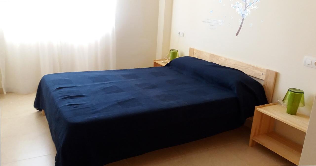 Apartamentos Los Almendros 3000 image 2