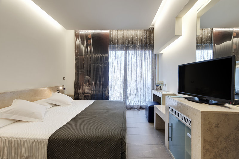 Smy Aran Blu Roma Mare foto 31