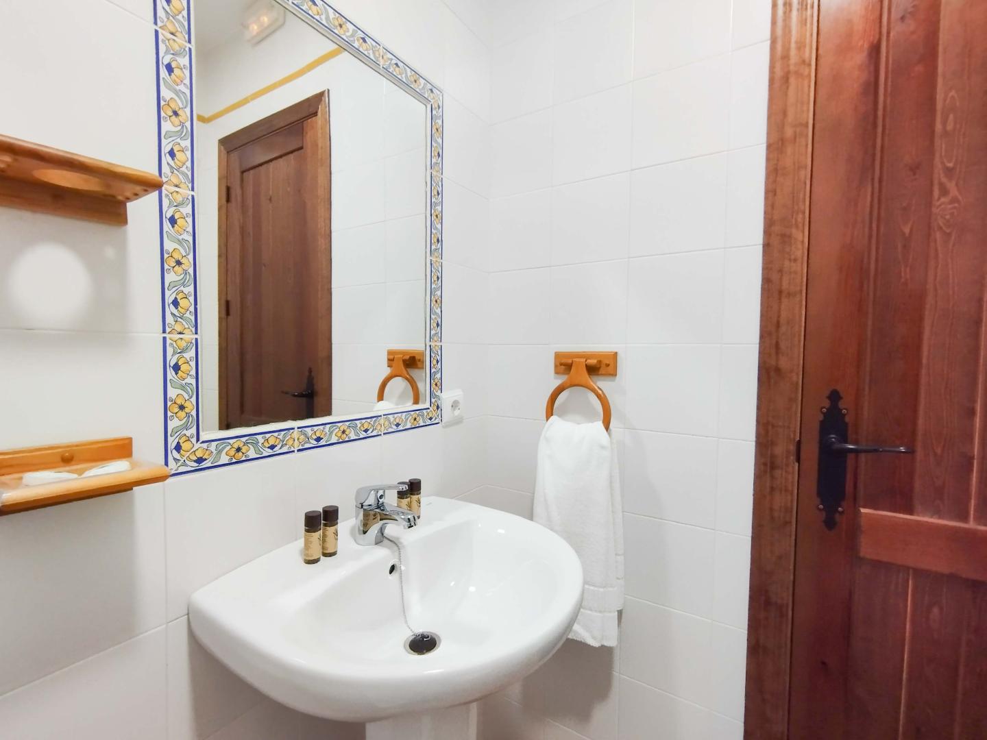 Hotel Rural El Castillejo image 1