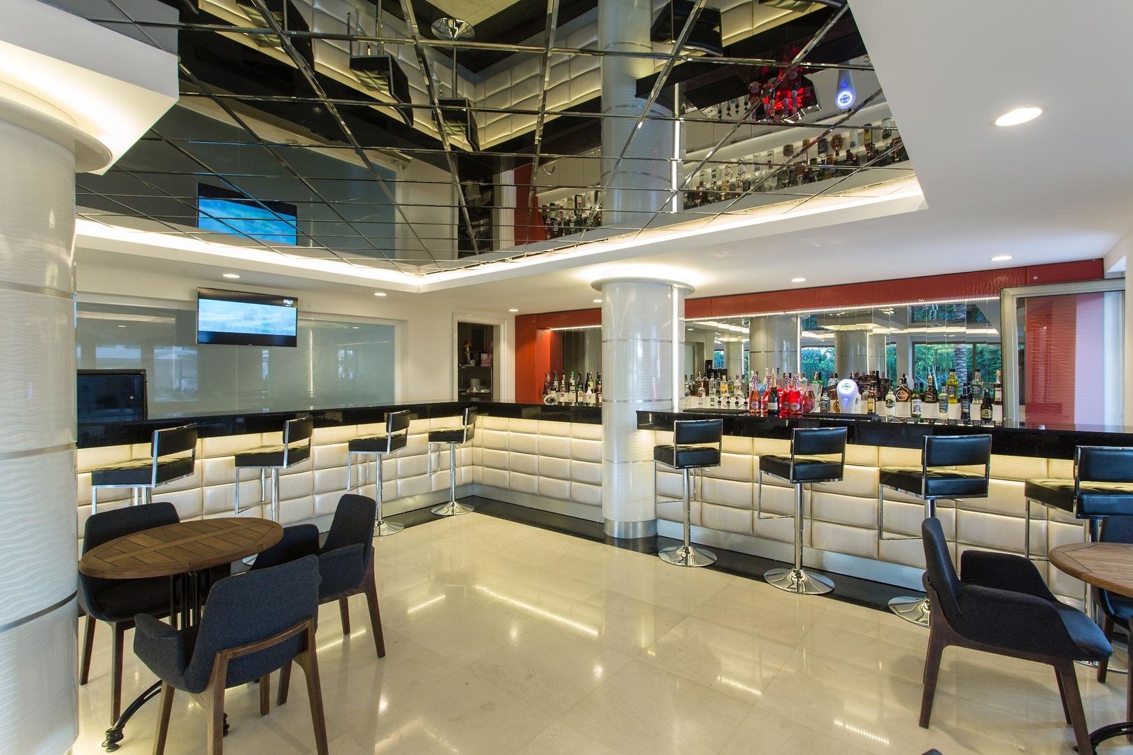 Falcon Hotel foto 14