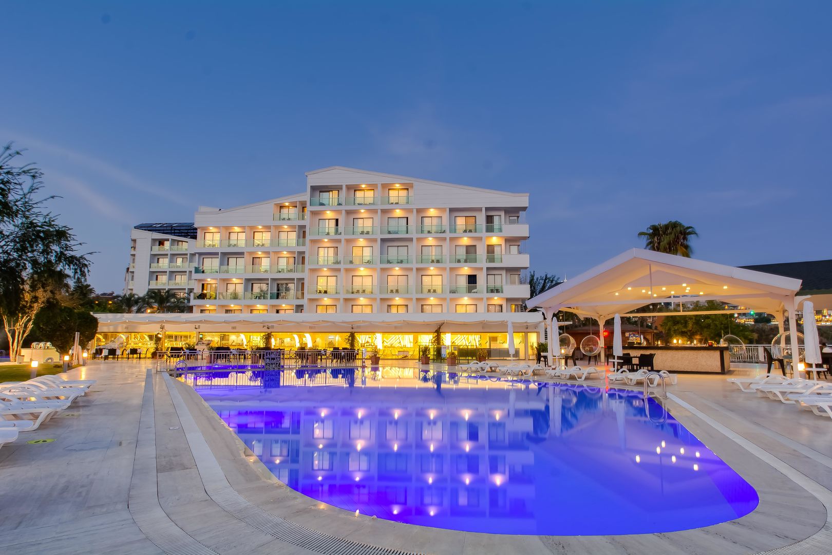 Falcon Hotel foto 12