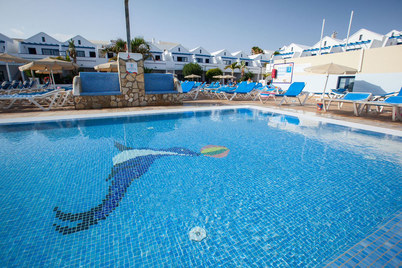 Apartamentos Cinco Plazas image 0