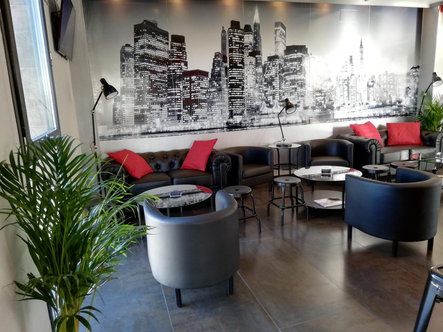 LB Lebrija Hotel image 3