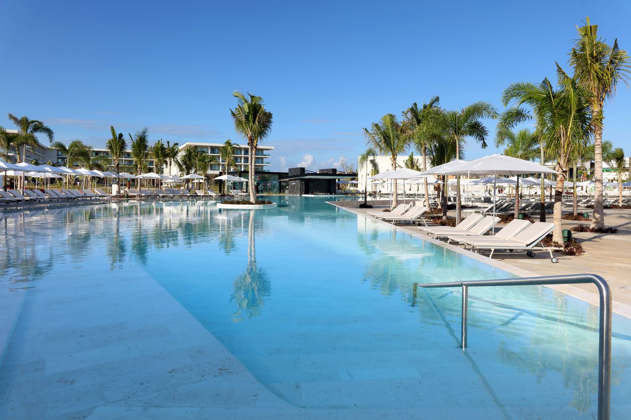 Grand Palladium Select Costa Mujeres
