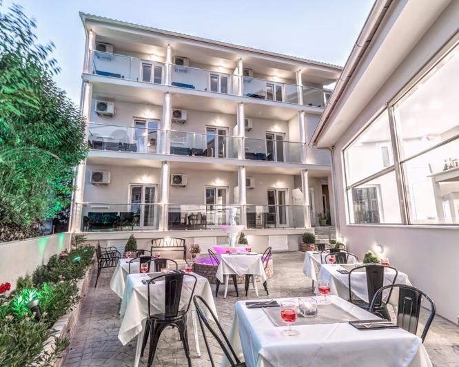 Palotel Luxury Hotel in Gouvia - foto 3
