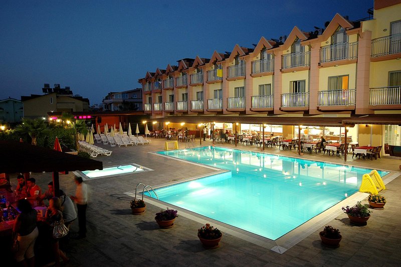 Grand Nar Hotel image 3