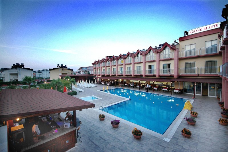 Grand Nar Hotel image 2