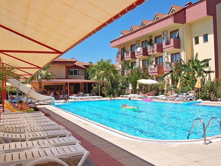 Silver Beach Hotel foto 3
