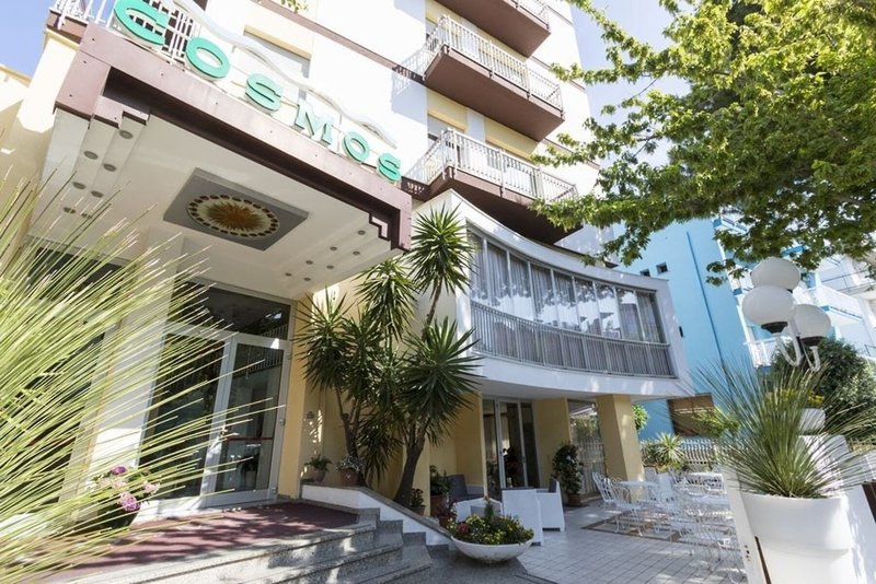 Hotel Cosmos