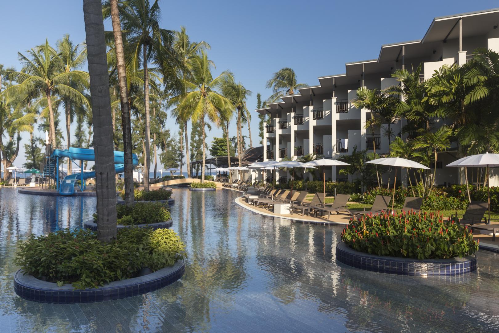 Sunwing Bangtao Beach