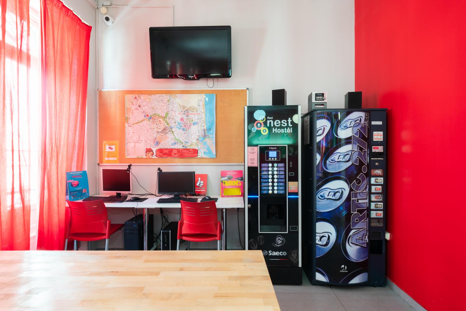 Red Nest Youth Hostel foto 3