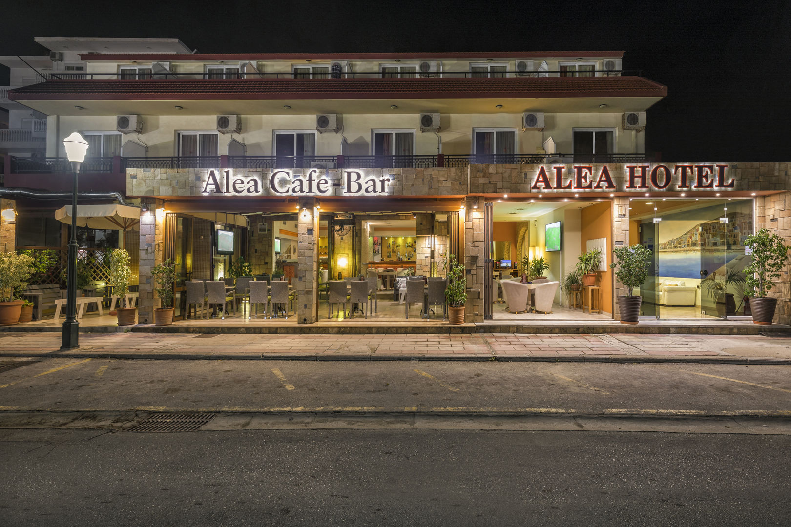 Alea Hotel Apartments image 1